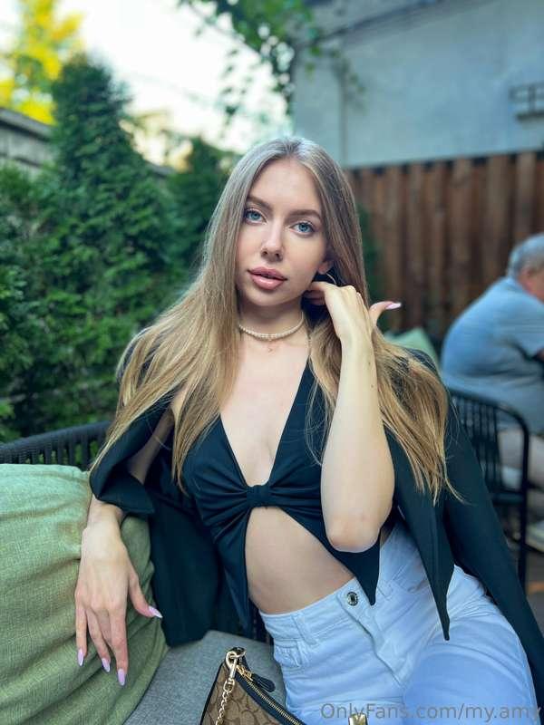 I'm your doll, darling. I want you to play with me 🥰💋