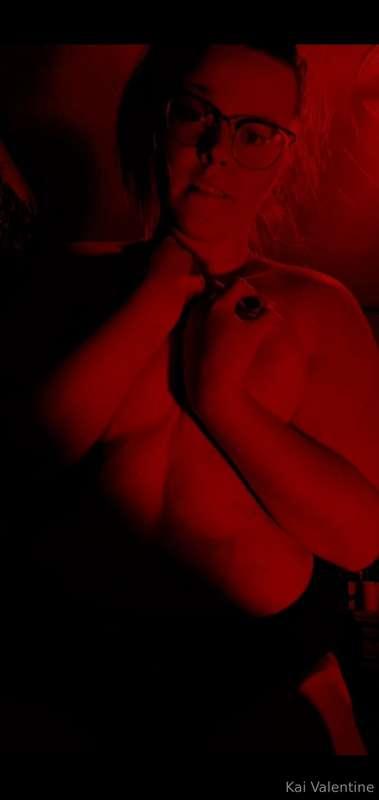 Do you think I look good in red?