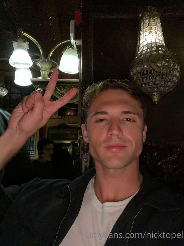 About last night… 🌙 

Peace x