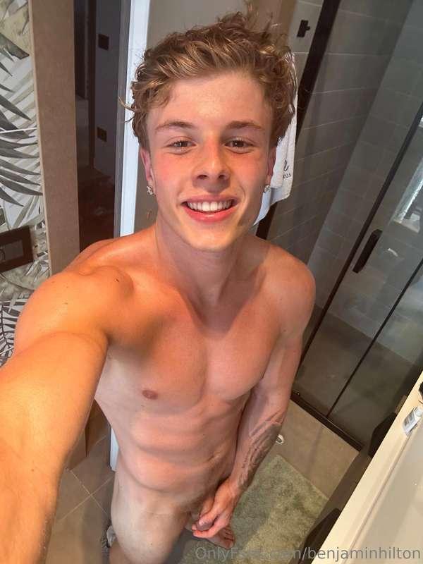 benjaminhilton image #1