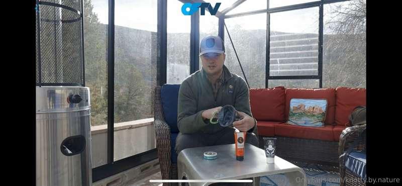 For my fans who have been with me since the beginning, here’..