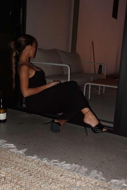 🍷I want an obedient good boy to make content for me, DM me "..