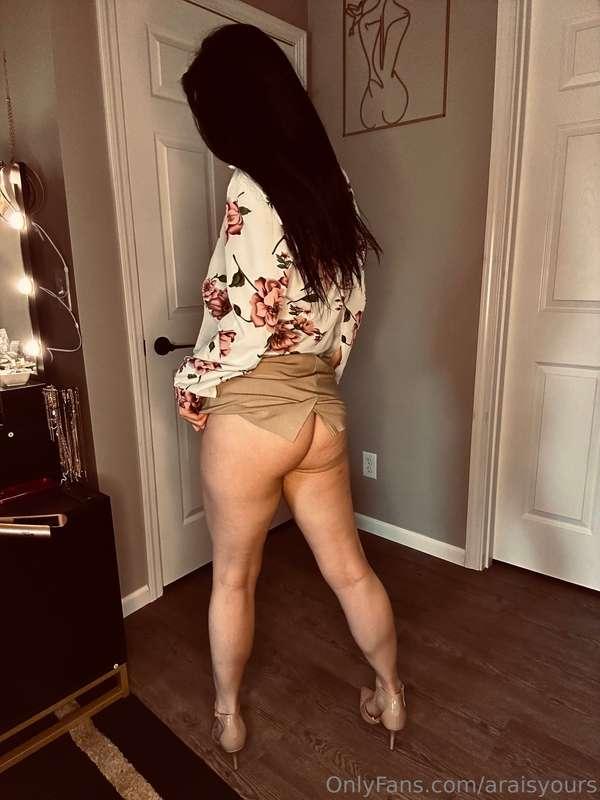 swipe through ➡️ bent over