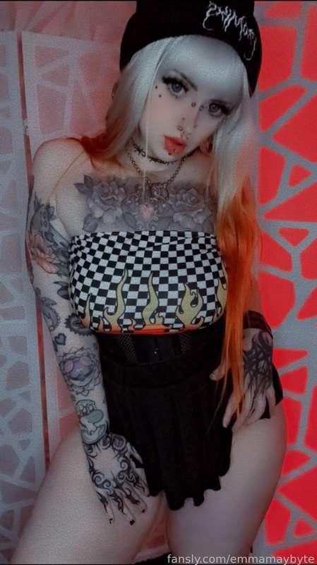 emmamaybyte image #10