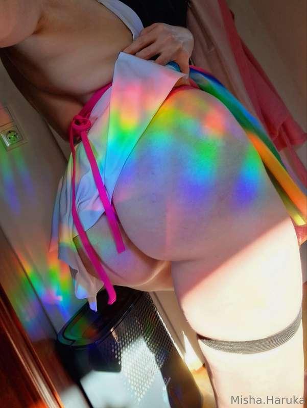 wanna see me spank my rainbow ass?