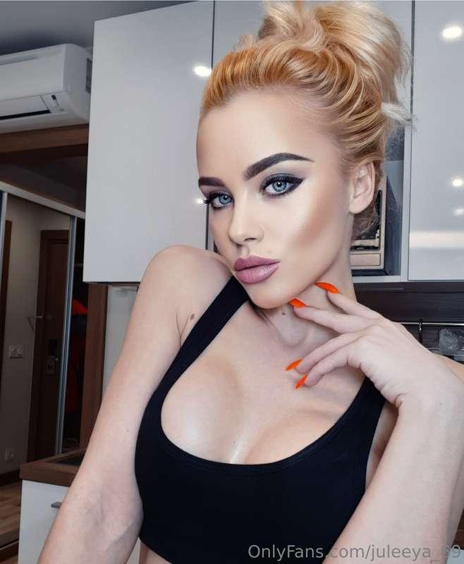 Write to me in private messages on my VIP page, I love to co..