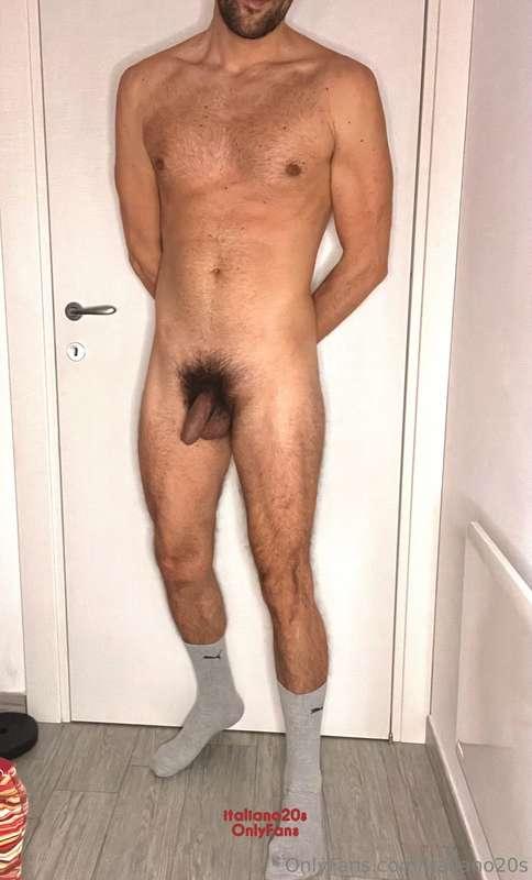 🇮🇹 Non è più un segreto che io dorma completamente nudo 😁😈 T..