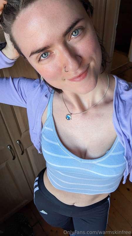 blue is my favourite colour 💙