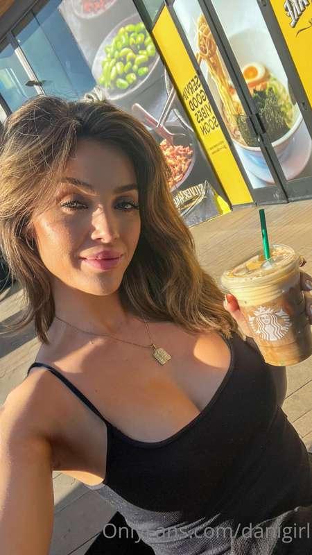 Pumpkin spice season is back!! 😍🎃🍂

I love the pumpkin spice..