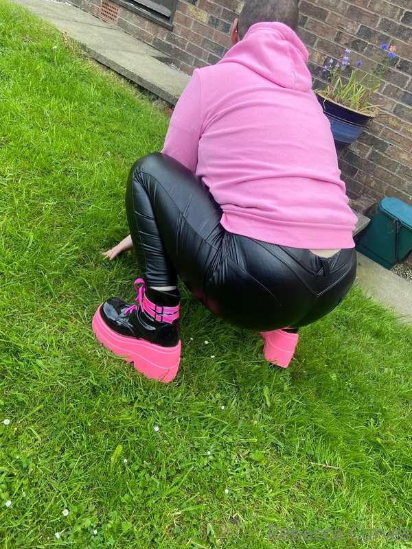 curvesrebecca69 image #5