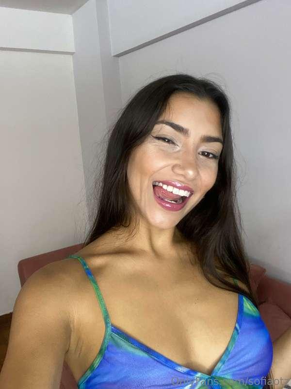 with or without makeup?