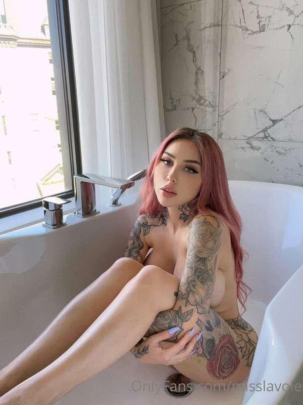 Kiss me all over 🥰