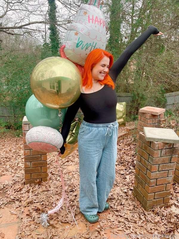 megmage image #1