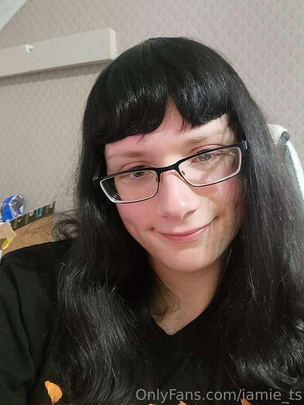 Good morning. I'll get back to regular posting soon ❤️