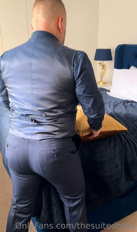 thesuitedboss image #2
