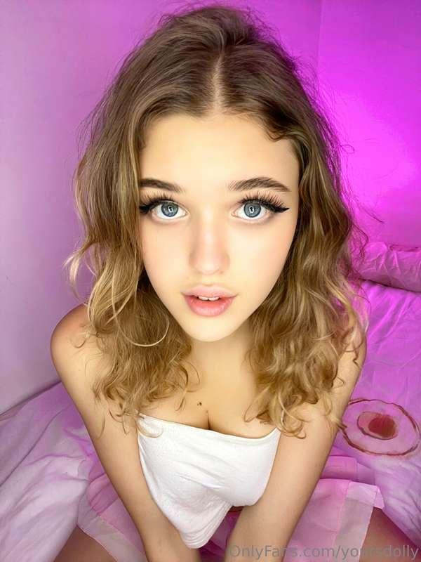 Look into my eyes ❤️‍🔥