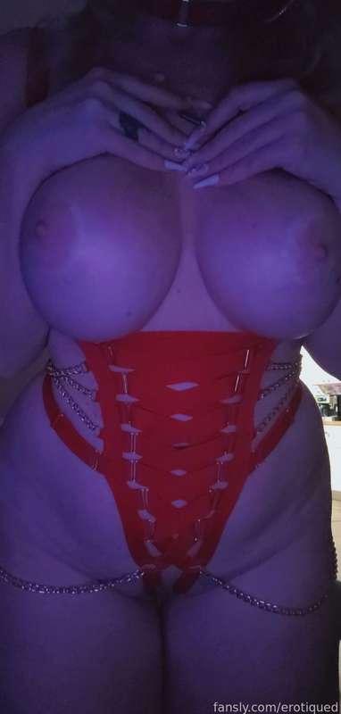 erotiqued image #34