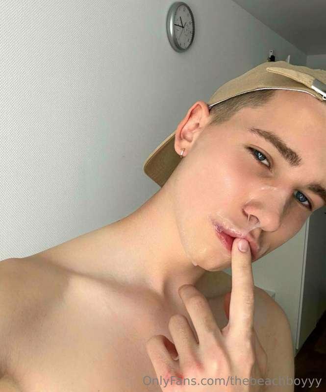 thebeachboyyy image #0