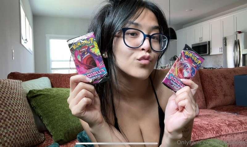 Love when you guys send me gifts to my PO Box :3 AndiiPoops ..