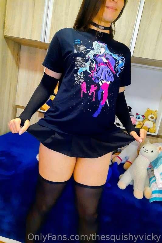 Thick thighs to make your day better 💖