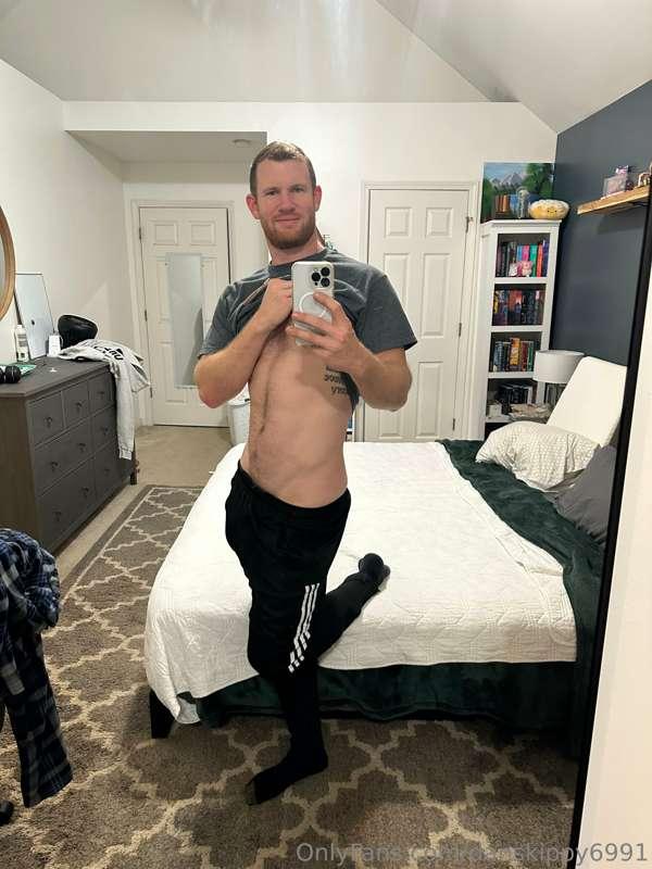 Don’t you just love my hips/obliques?