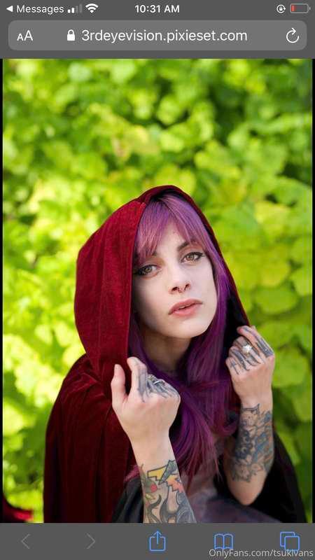 I had a photo shoot and here are some of the shots! They’ll ..