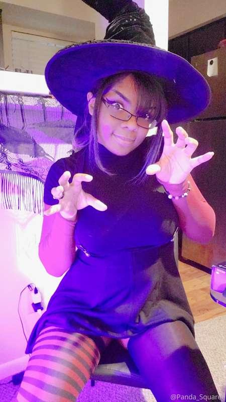 I put a spell on you...🧙🏾‍♀️✨🔮🧹