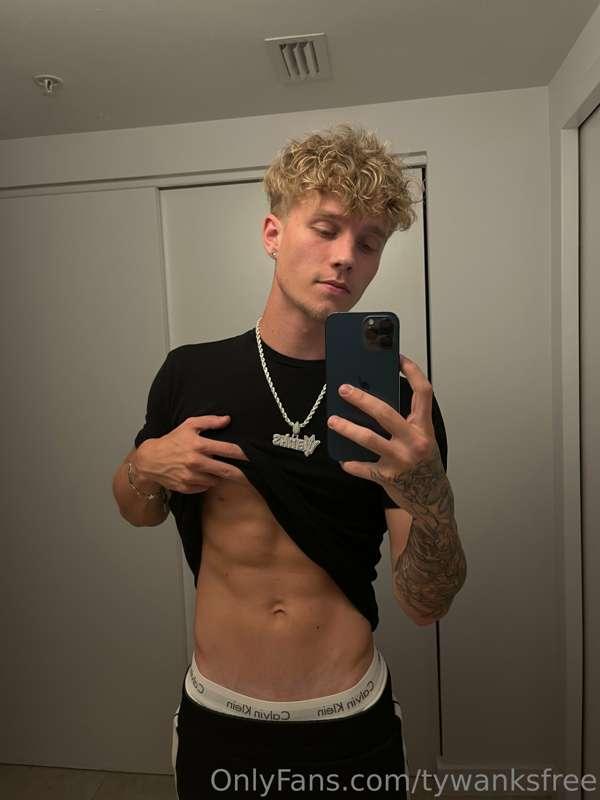 Like this if you wanna see more😉