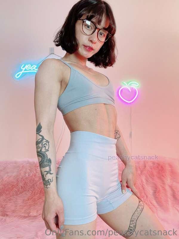 peachycatsnack main image
