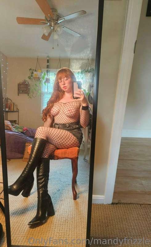 mandyfrizzle image #1