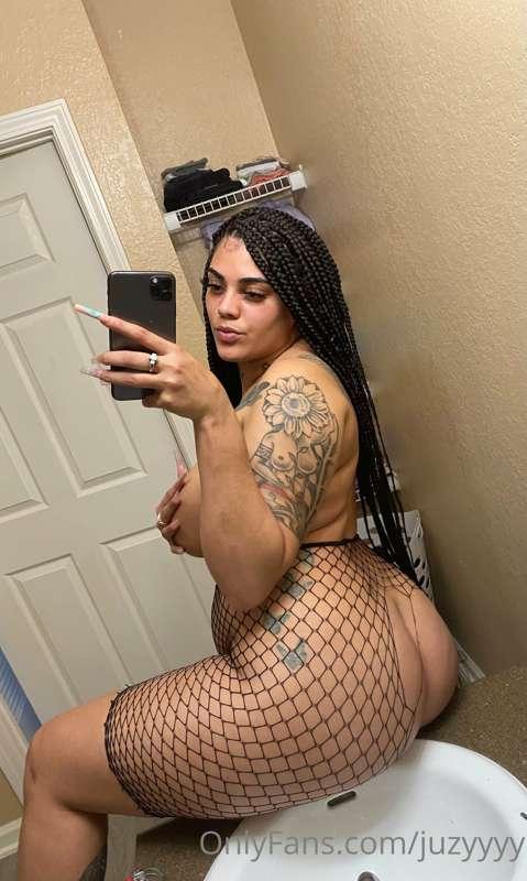 Everyday I need a dose 😌👅