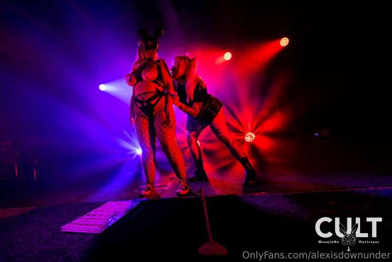 alexisdownunder image #1