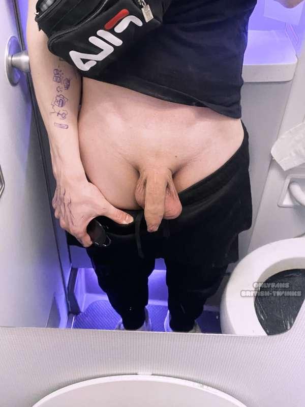 british-twinks image #1