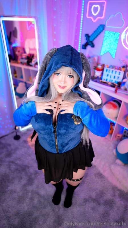 letsplaykitty image #0