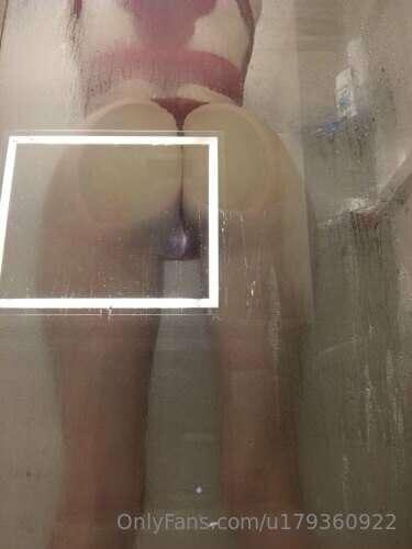 ⏰ is ticking daddy. Cum play with my im all wet 💦💦