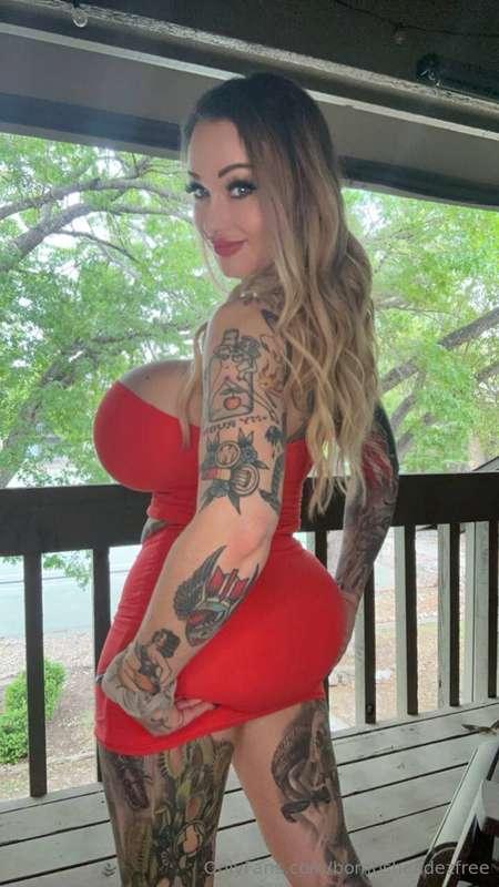 ass and tits is a deadly combo I'll have you eating out of t..