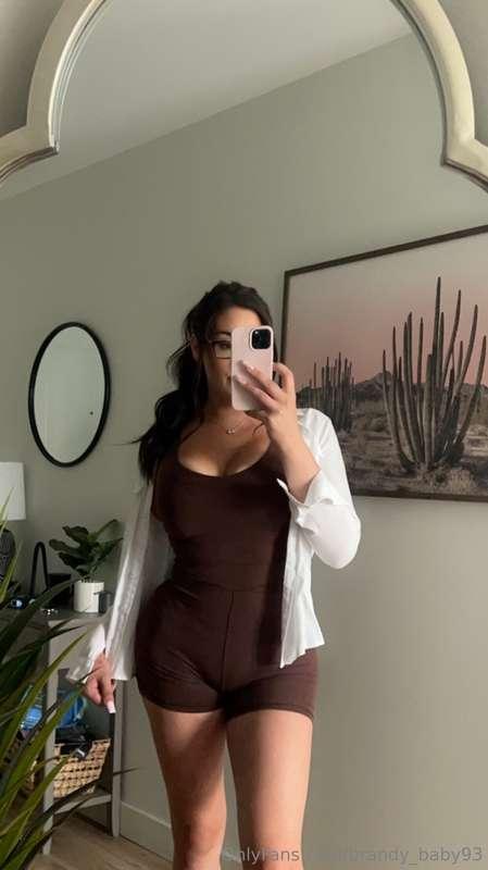 Moving the fun to the bedroom 💦💦