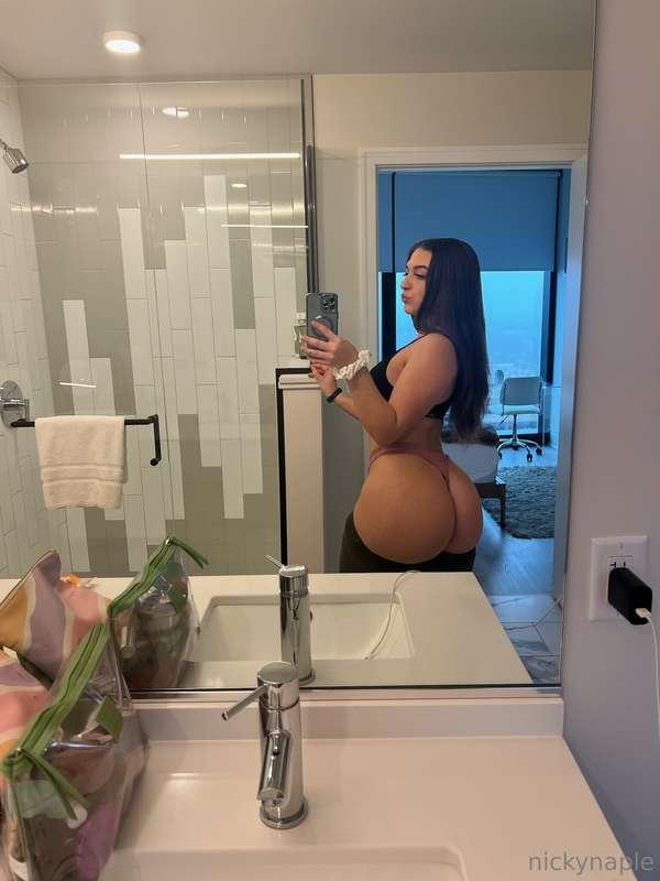 I want to see everywhere your cock will fit in my body. 😳