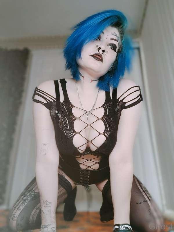 urghostgurl666 image #0