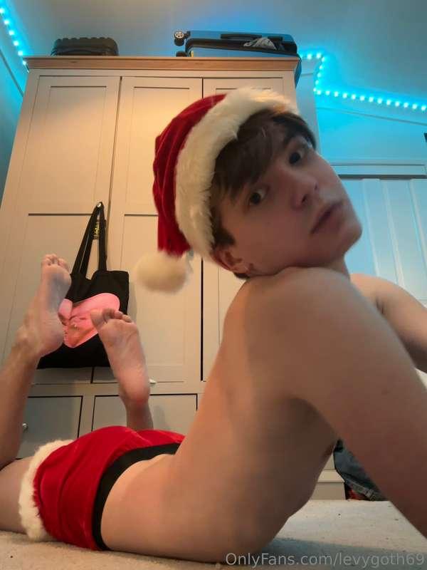 levygoth69 image #2