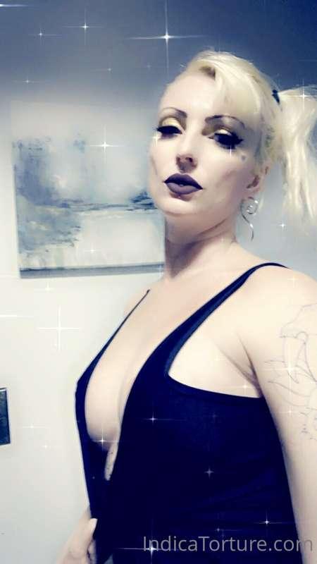 🖤🖤🖤