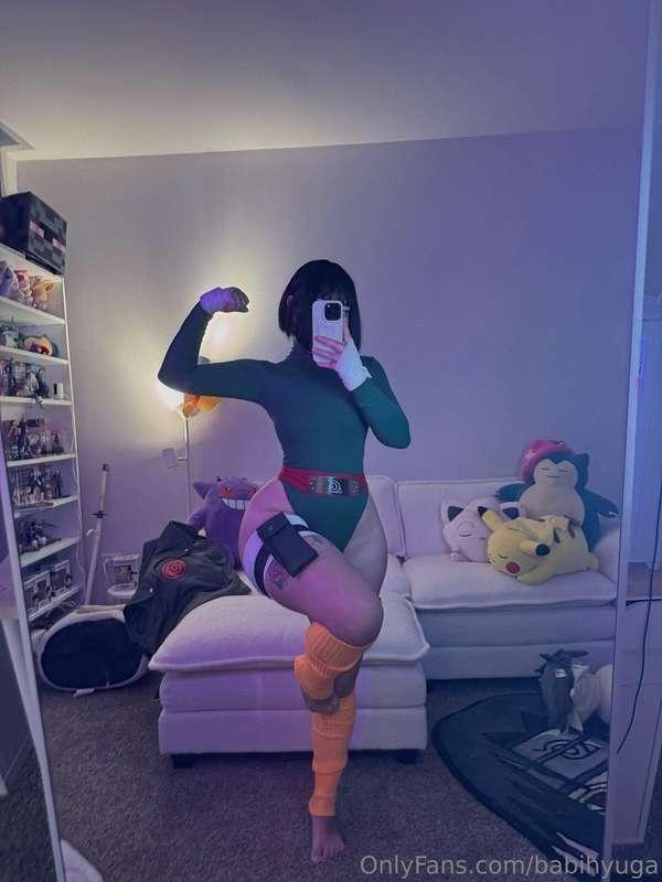 Primary lotus but make it hot 𑁍