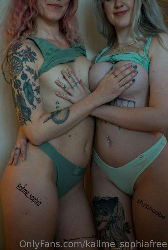 I saw with hottest friend @shyphoebe a few weeks ago and we ..