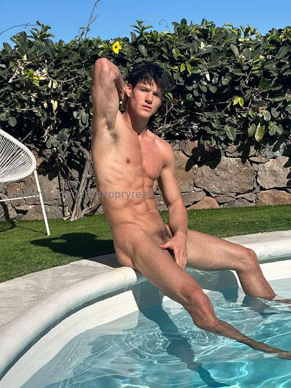 U like armpits?😏
