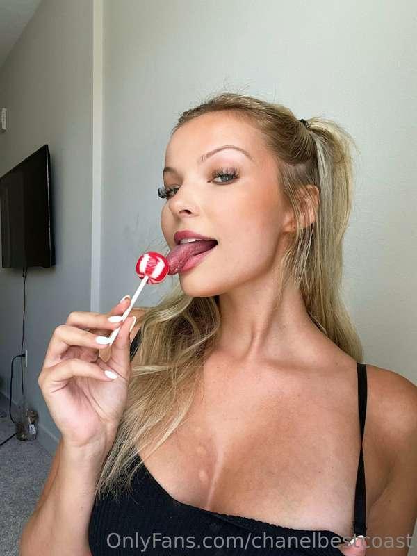 👅 🍭