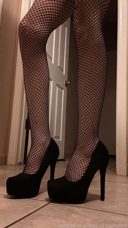 madamzombodomme image #3