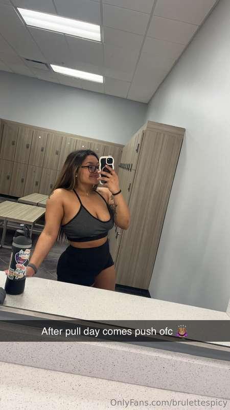 Had fun @ the gym today:) should I post a leg workout naked ..