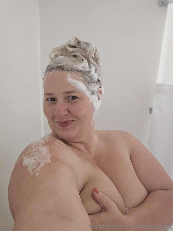 about to be squeaky clean and ready for anything! 😉