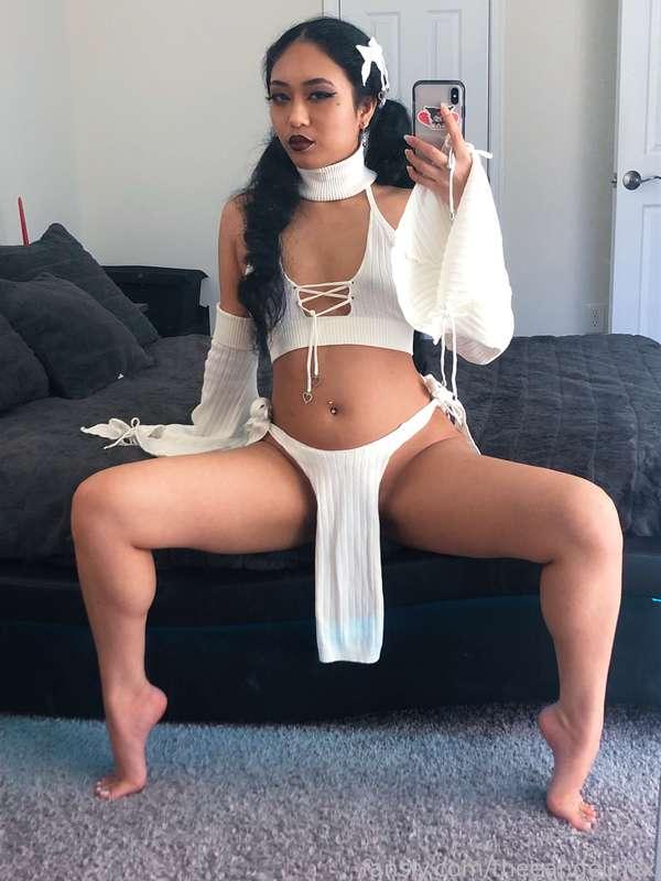 theeangelinex image #8