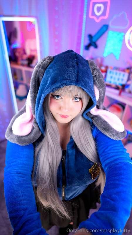 letsplaykitty image #2
